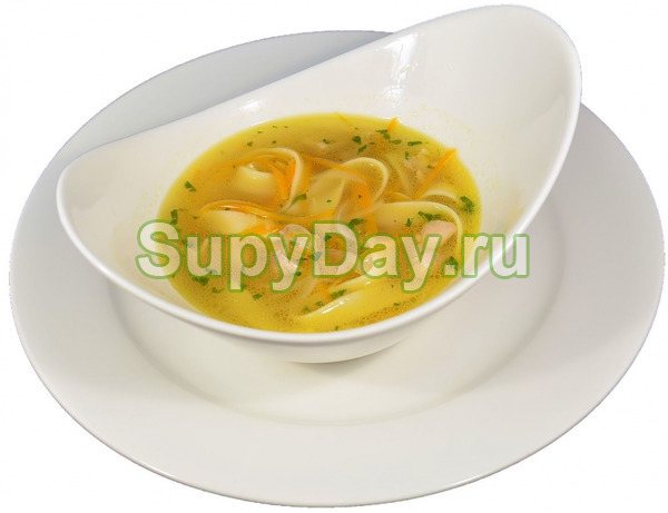 Классический куриный суп с лапшой