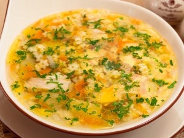 Вкусный куриный суп со звездочками
